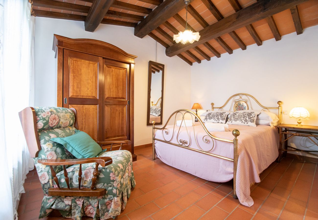 Appartamento a Borgo a Mozzano - Casetta di Butia, Ginestra apartment with pool