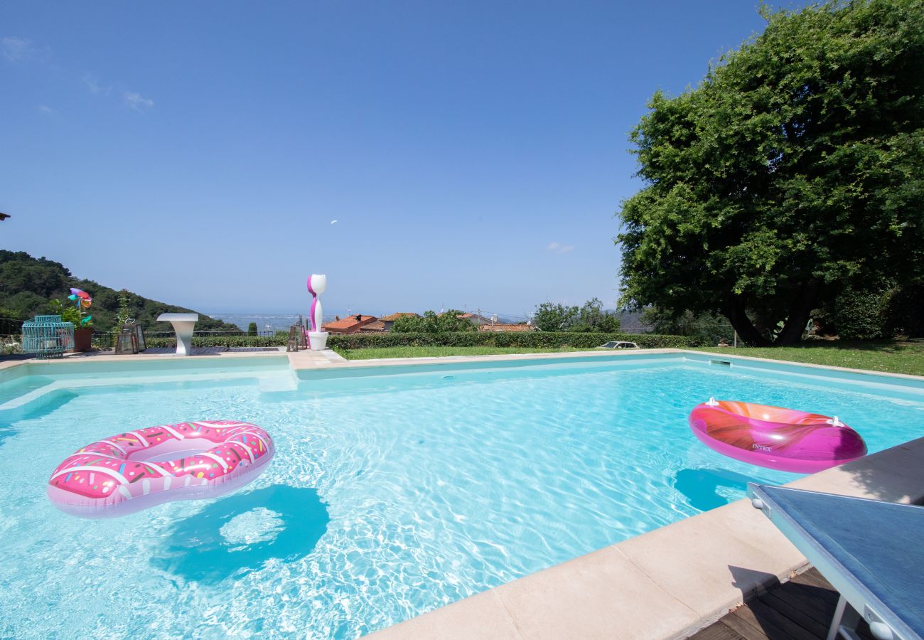 Appartamento a Chiatri - Marco's Villa - Apartment with Private Pool