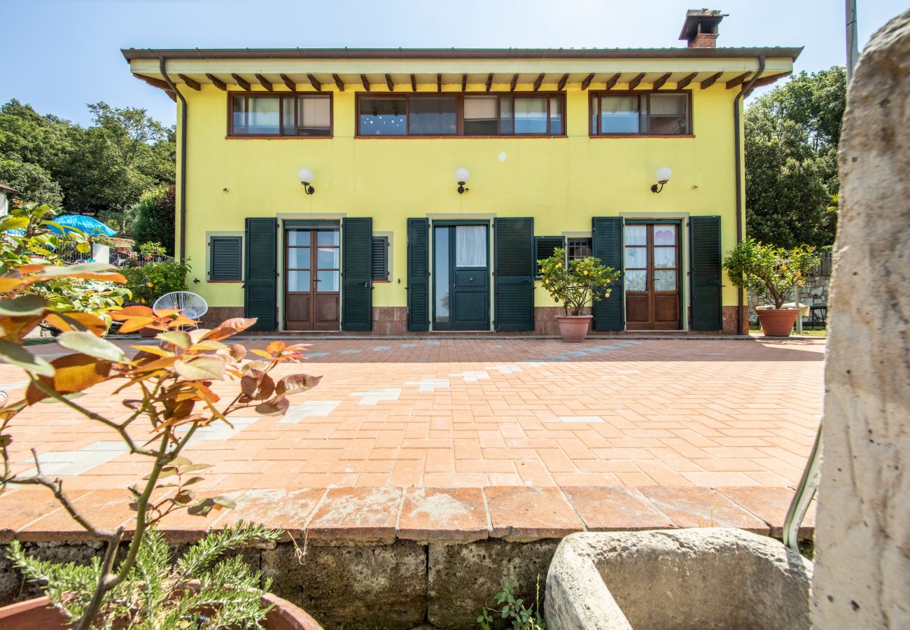 Appartamento a Chiatri - Marco's Villa - Apartment with Private Pool