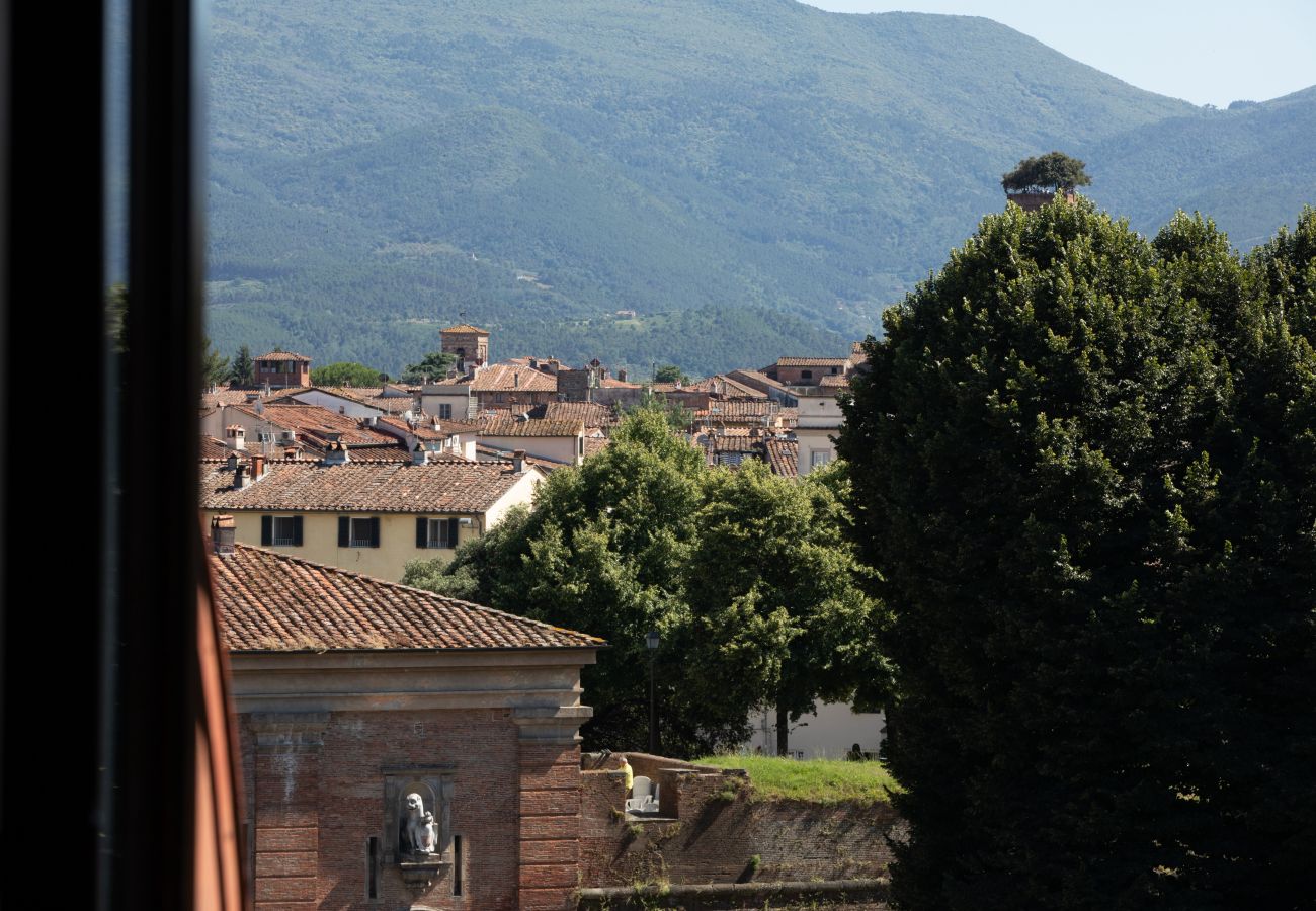 Appartamento a Lucca - Casa di Anna in front of the Walls