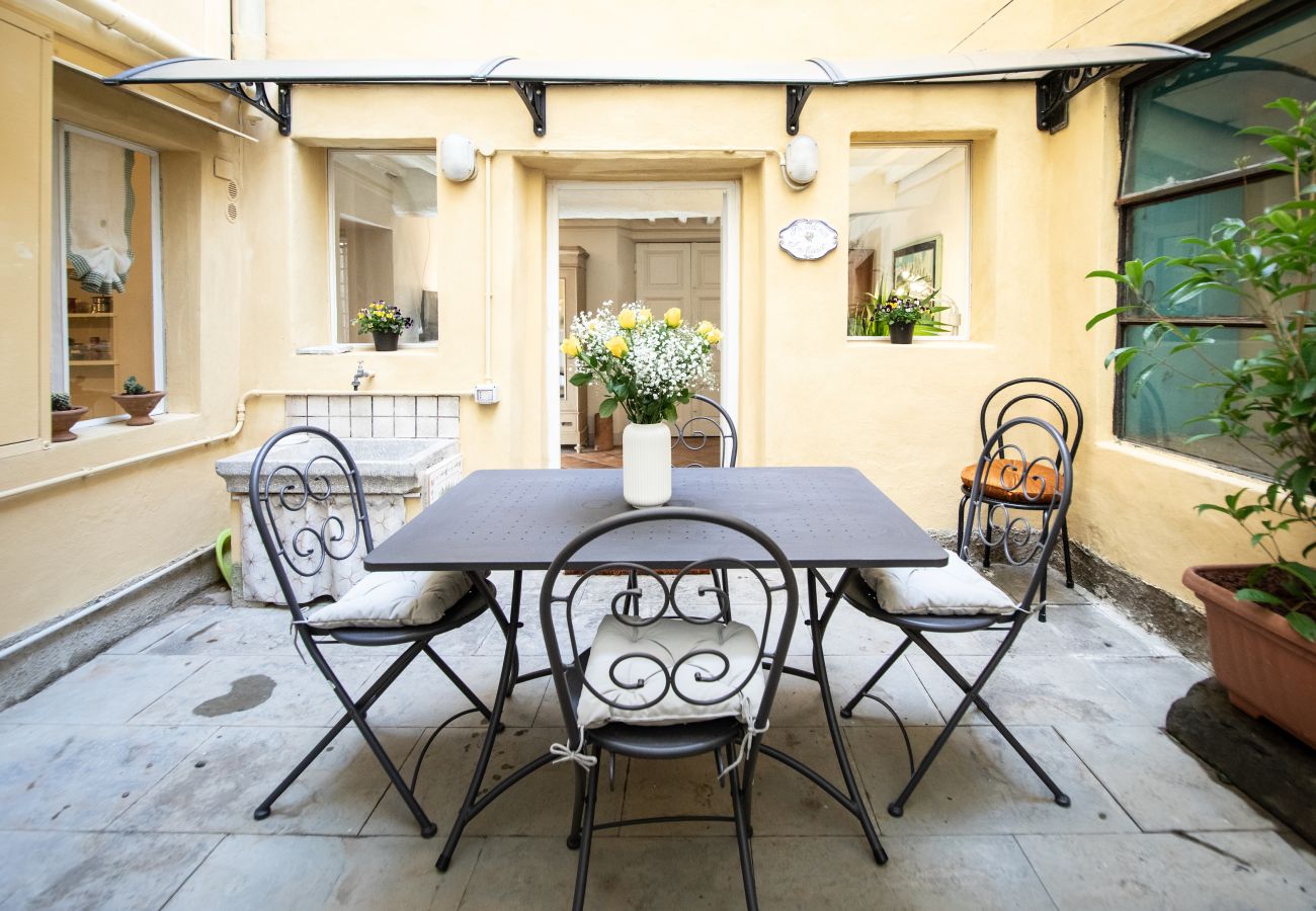 Appartamento a Lucca - Madalina Apartment in Center Town