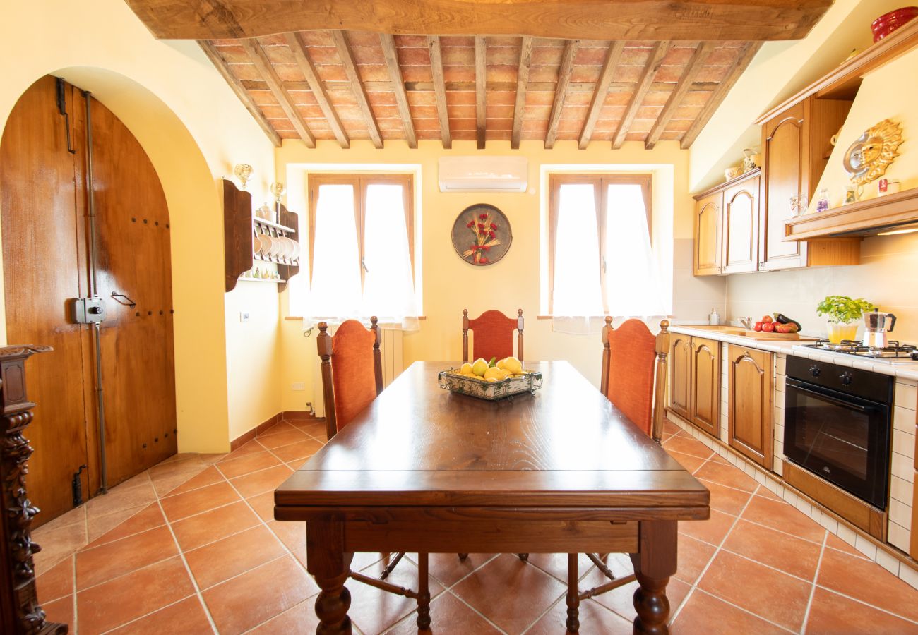 Appartamento a Porcari - Sole Apartment with Swimming Pool