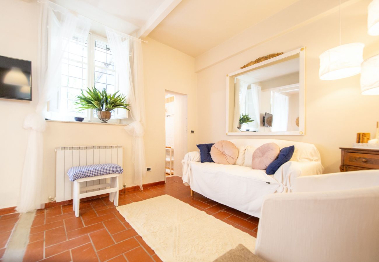 Appartamento a Lucca - Casa Claudette in center town with terrace