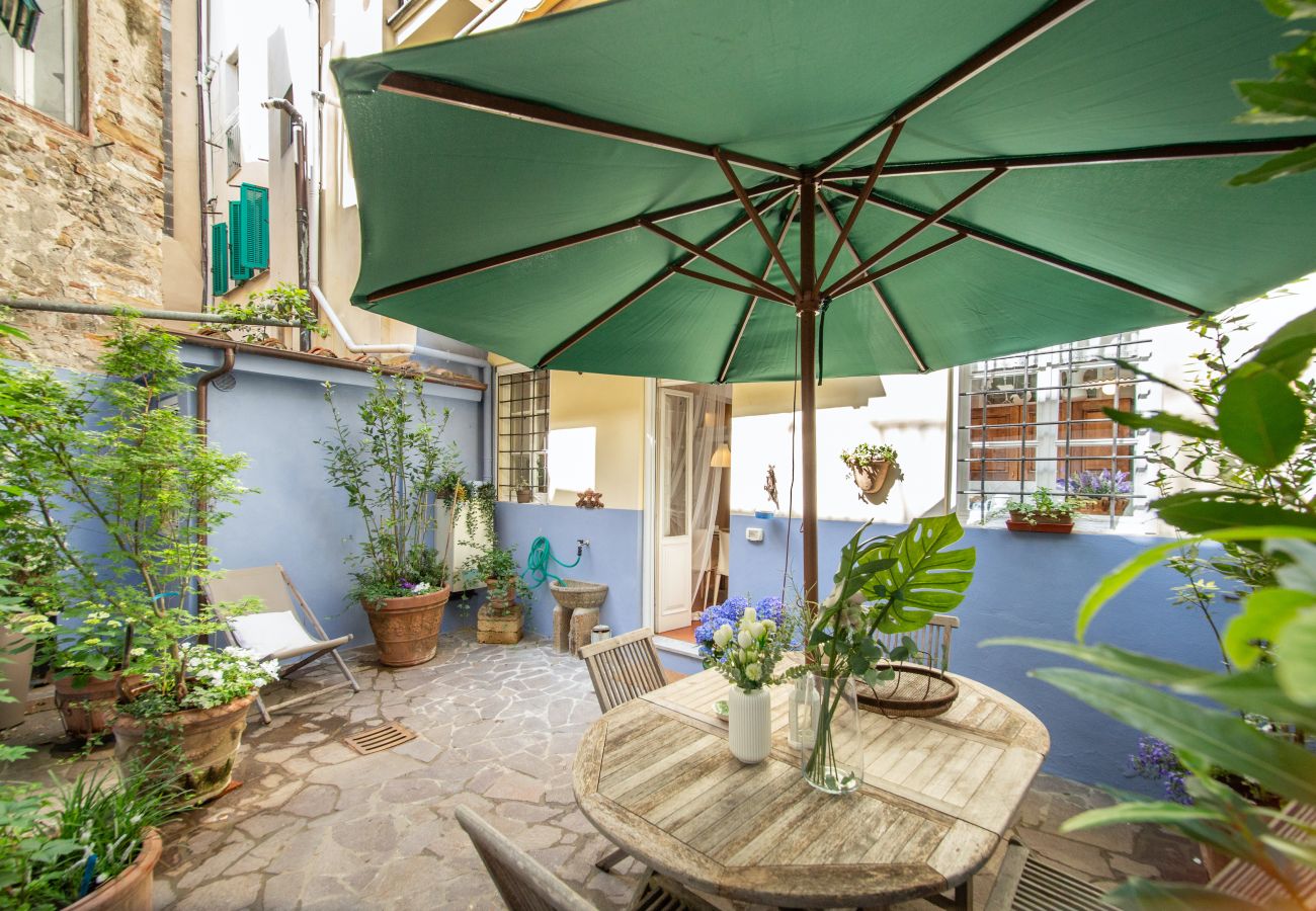 Appartamento a Lucca - Casa Claudette in center town with terrace