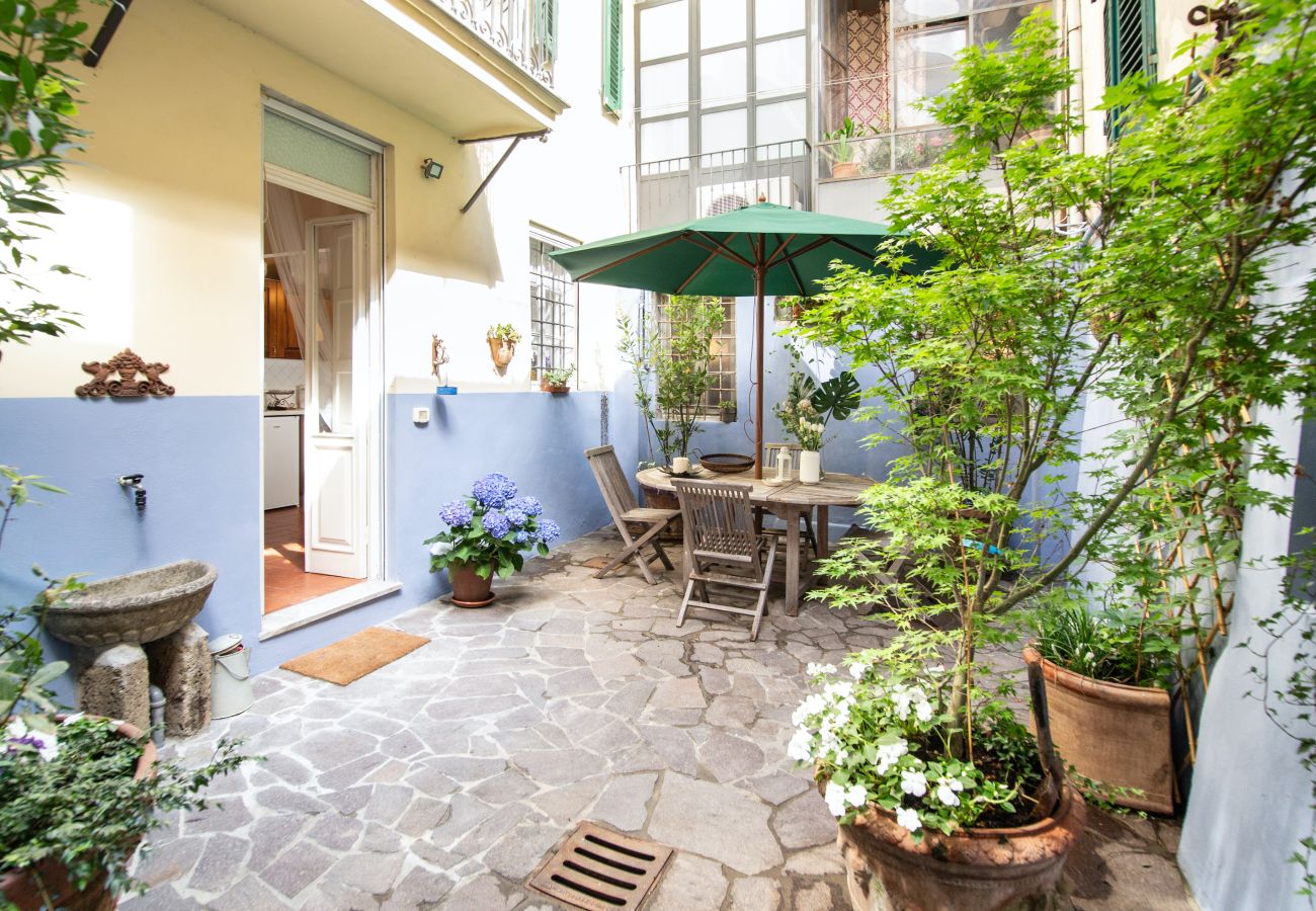 Appartamento a Lucca - Casa Claudette in center town with terrace