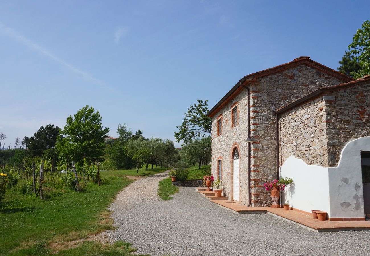 Zimmeranmietung in Chiatri - Camera La Piccionaia with Swimming Pool