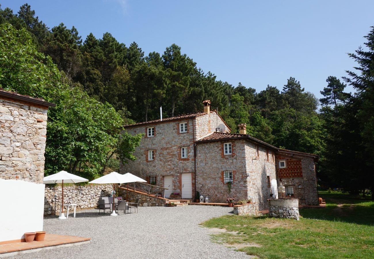 Zimmeranmietung in Chiatri - Camera La Piccionaia with Swimming Pool