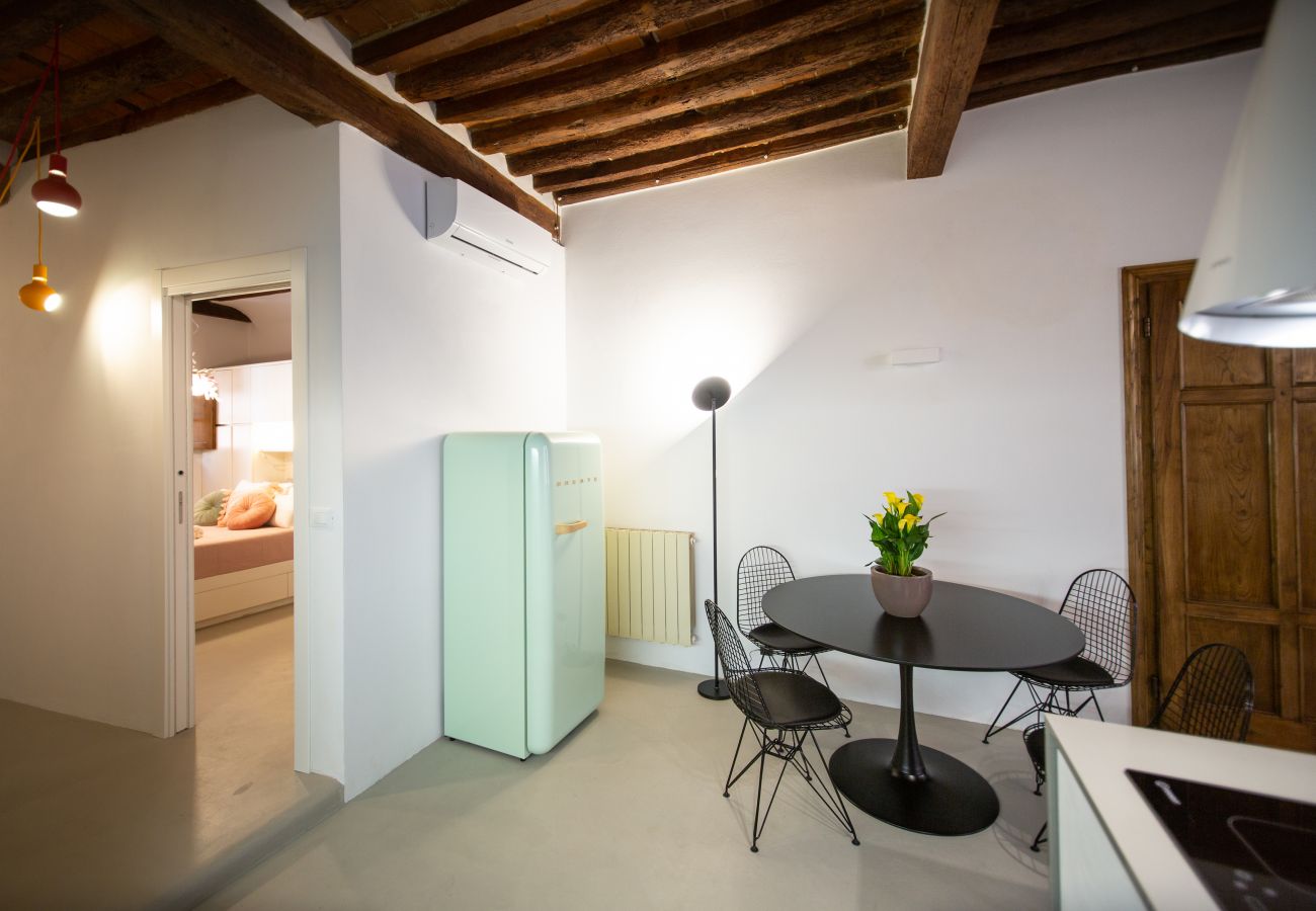 Ferienwohnung in Lucca - La Corticella Luxury Apartment with Terrace