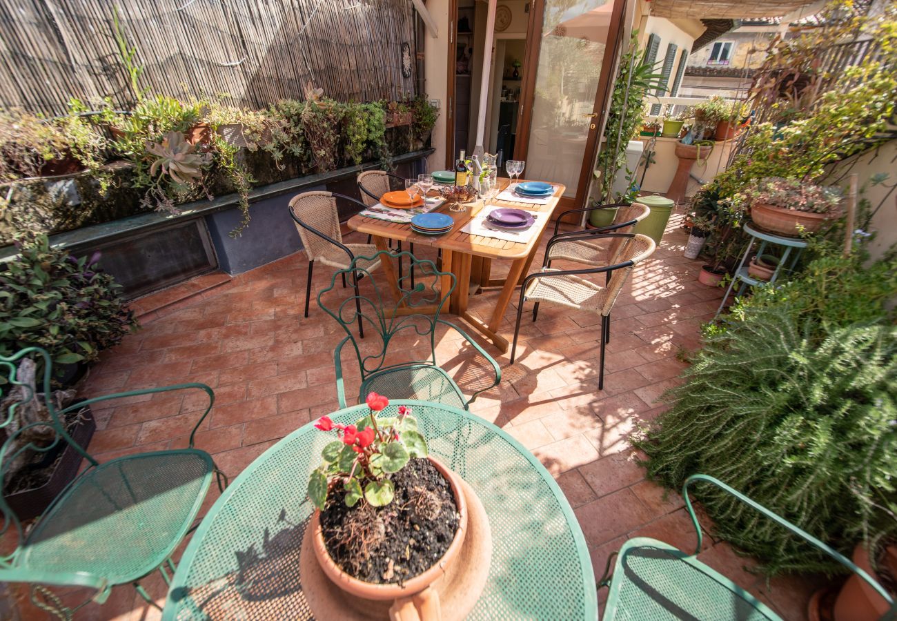 Ferienwohnung in Lucca - Residenza al Pavone Luxury with Terrace