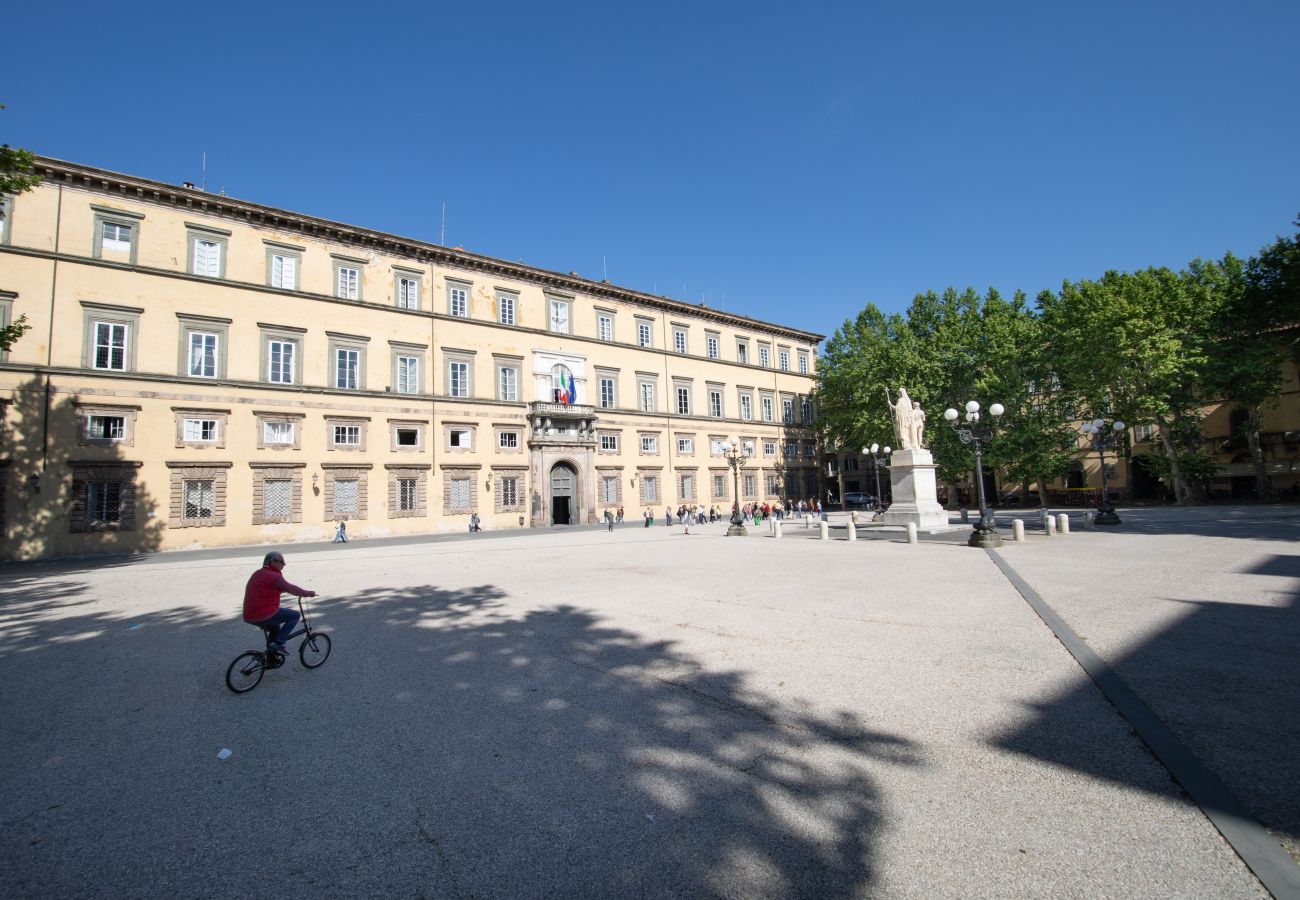 Ferienwohnung in Lucca - Piazza Bernardini Apartment in Center Town