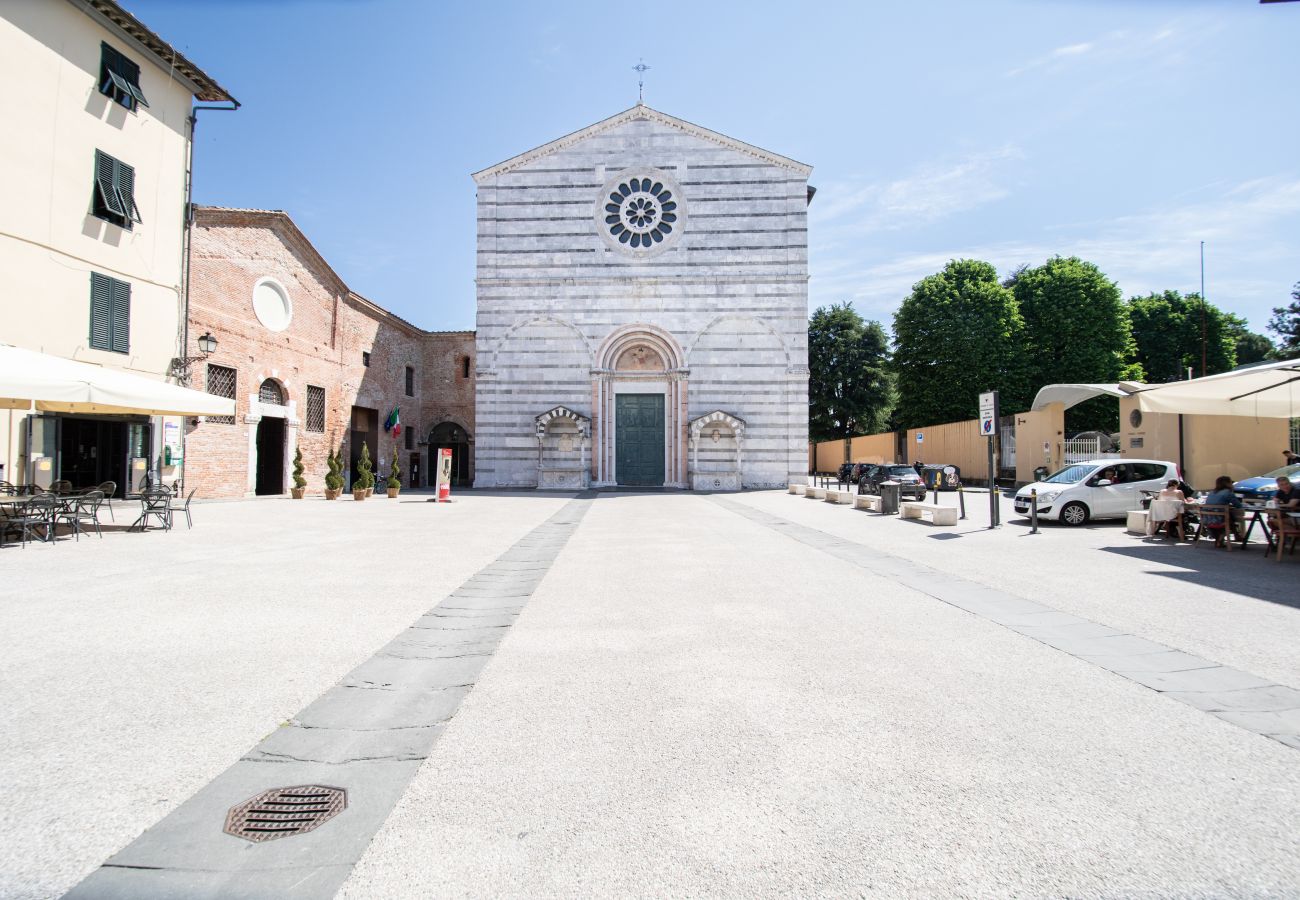 Ferienwohnung in Lucca - Casa Claudette in center town with terrace