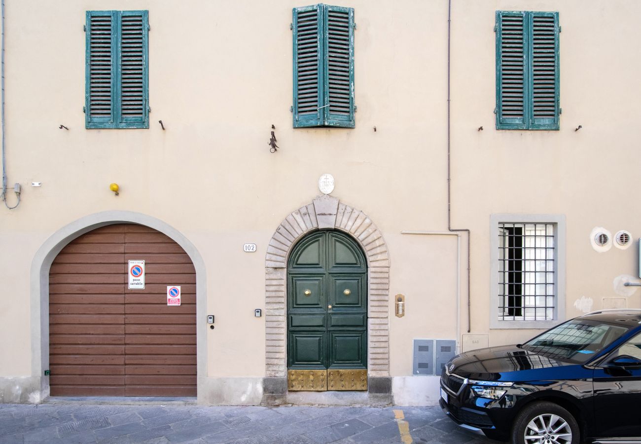 Ferienwohnung in Lucca - Vue Sur Jardin in Center Town