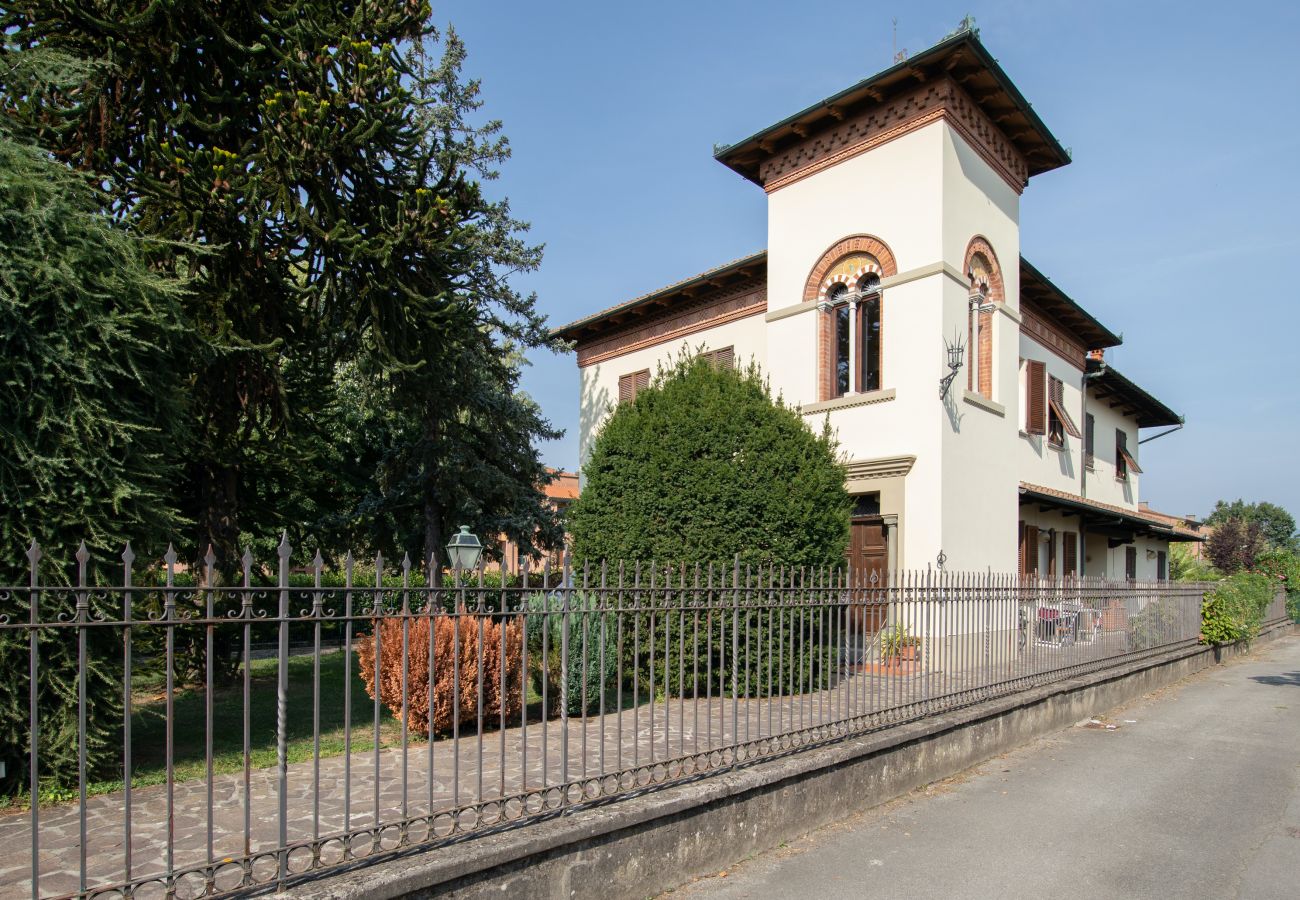 Apartment in Lucca - Villa Barsotti Luxury Apartment Close Center Town