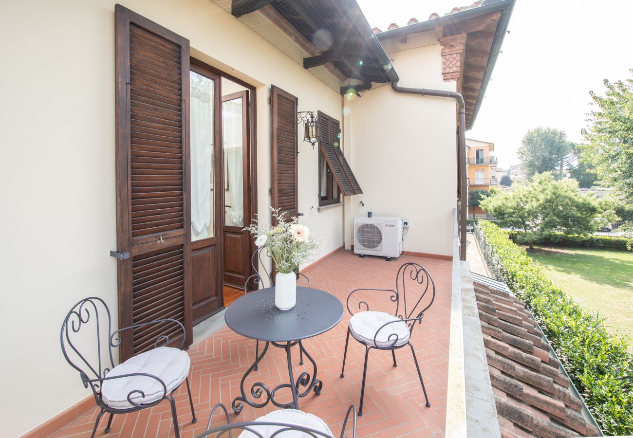 Apartment in Lucca - Villa Barsotti Luxury Apartment Close Center Town