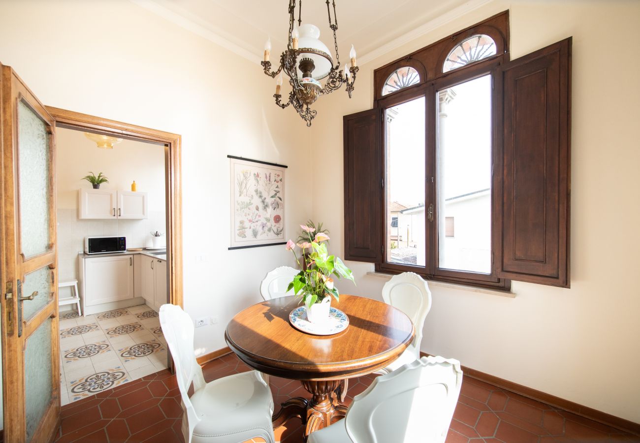 Apartment in Lucca - Villa Barsotti Luxury Apartment Close Center Town