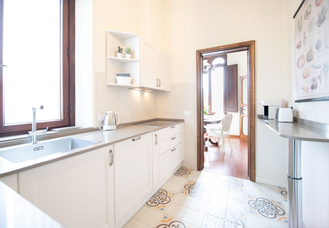 Apartment in Lucca - Villa Barsotti Luxury Apartment Close Center Town