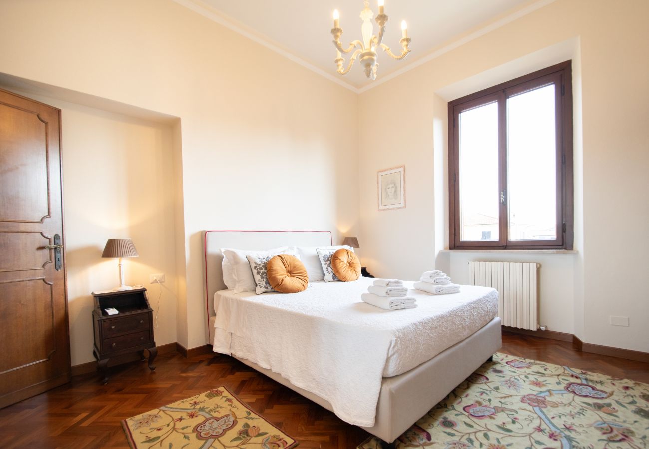 Apartment in Lucca - Villa Barsotti Luxury Apartment Close Center Town