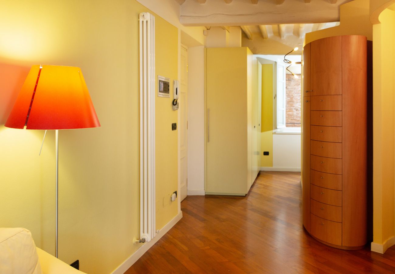 Apartment in Lucca - A Casa di Irene in Center Town