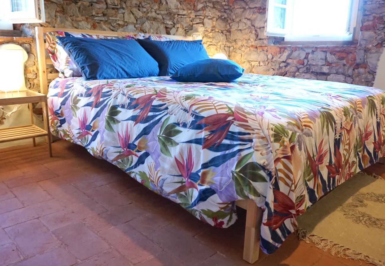 Rent by room in Chiatri - Camera Oliva with Swimming Pool