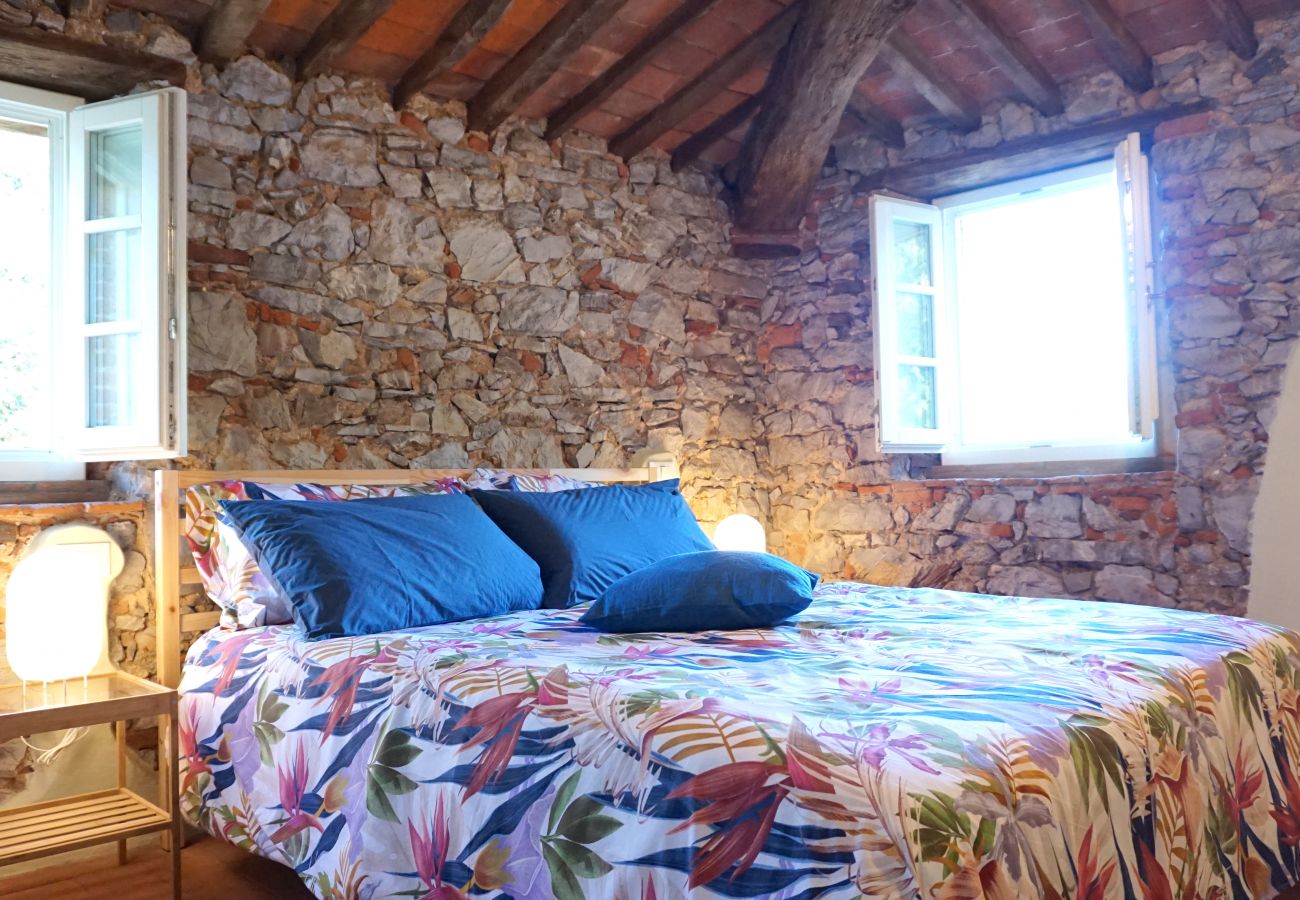 Rent by room in Chiatri - Camera Oliva with Swimming Pool