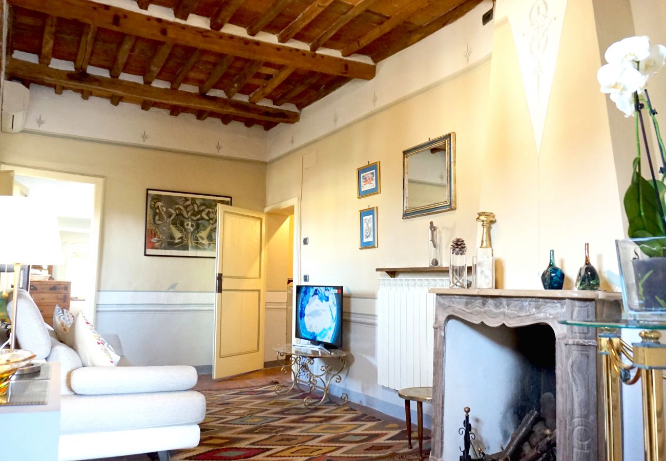 Apartment in Lucca - San Francesco Luxury Flat