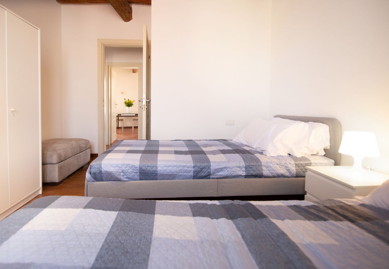 Apartment in Lucca - Serena Apartment Cosy Close Center Town