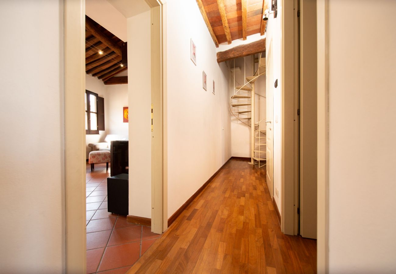 Apartment in Lucca - Serena Apartment Cosy Close Center Town