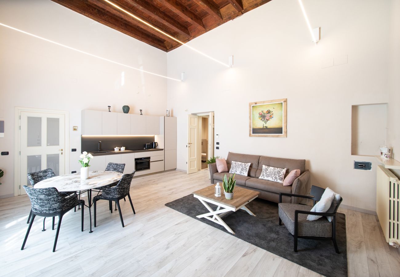 Apartment in Lucca - Venus Luxury Apartment in Center Town