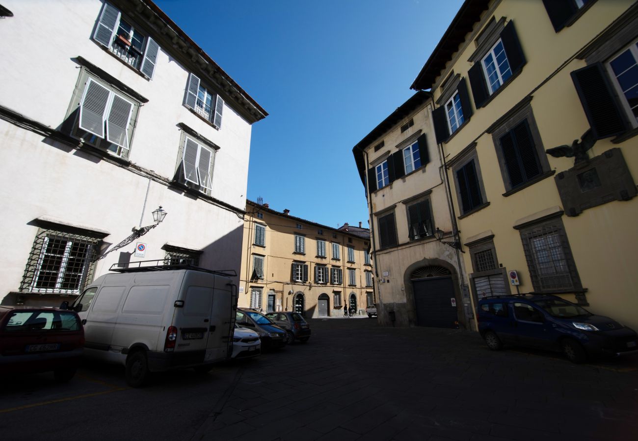 Apartment in Lucca - Venus Luxury Apartment in Center Town