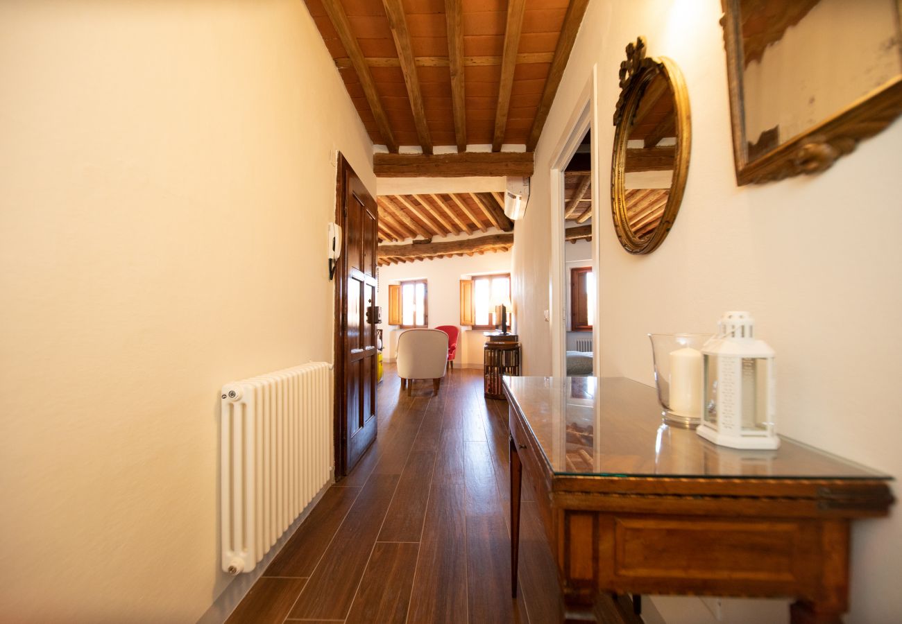 Apartment in Lucca - Casa Colette Cosy in Center Town