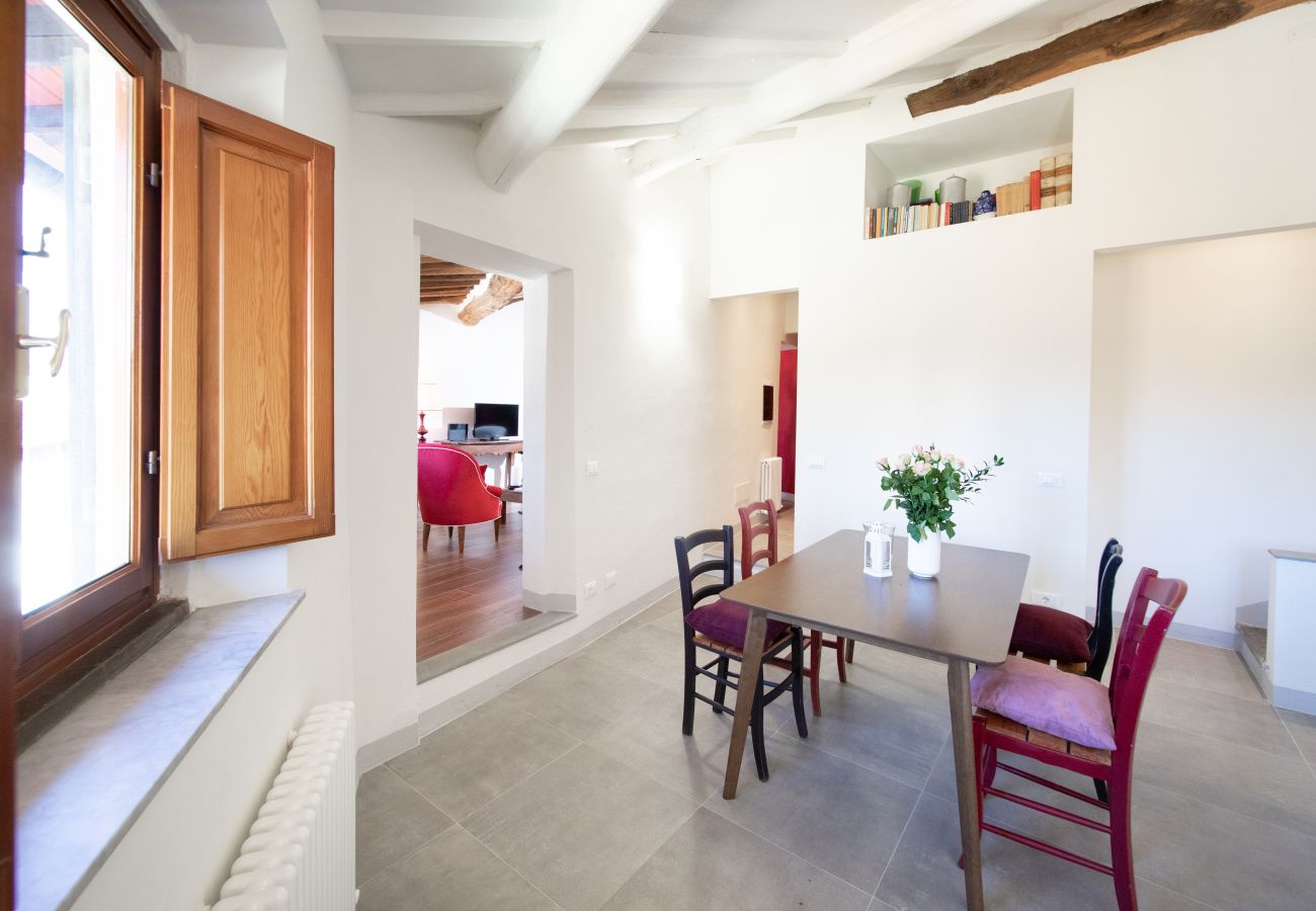 Apartment in Lucca - Casa Colette Cosy in Center Town