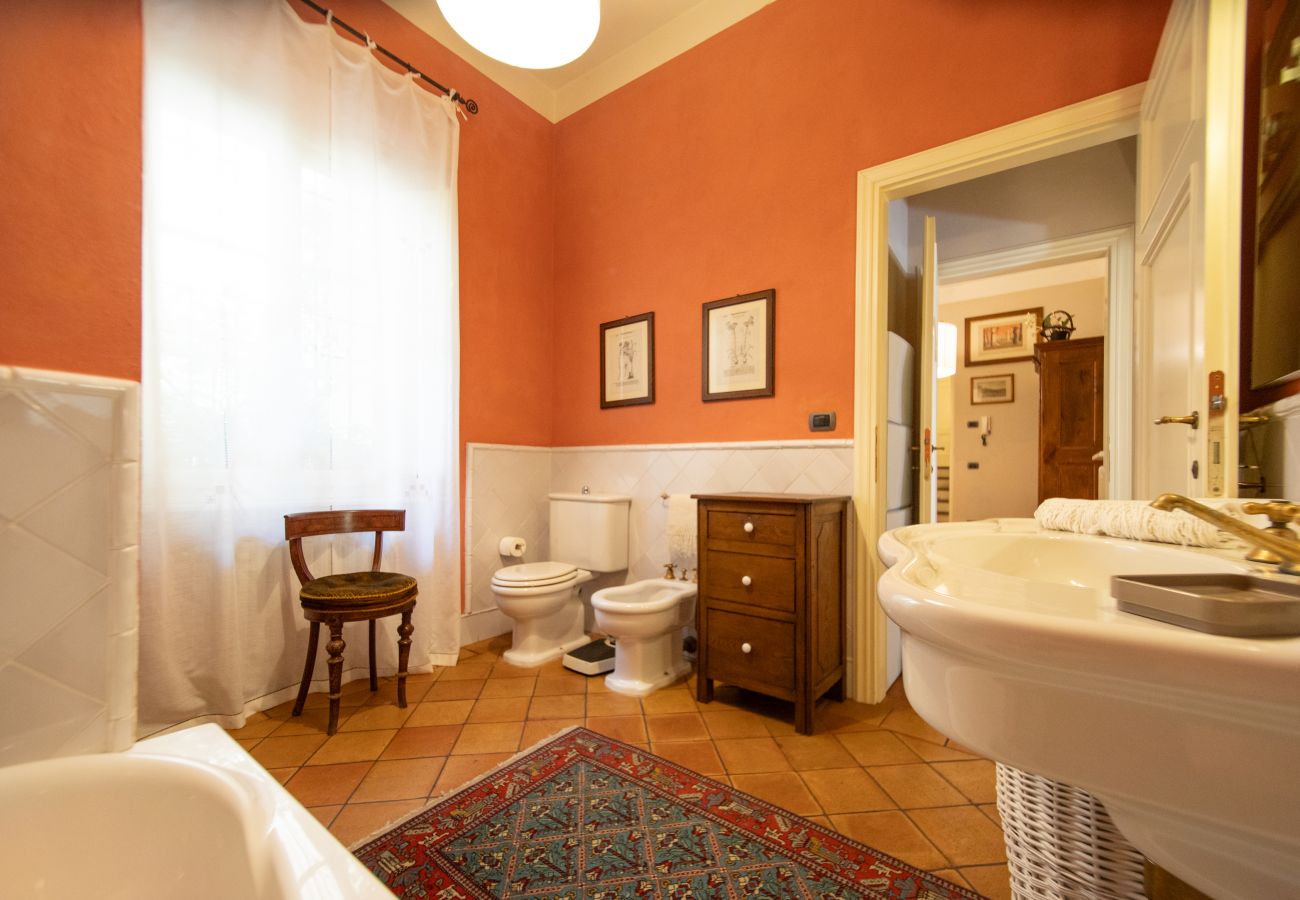 Apartment in Lucca - Casa Clara Luxury with Terrace