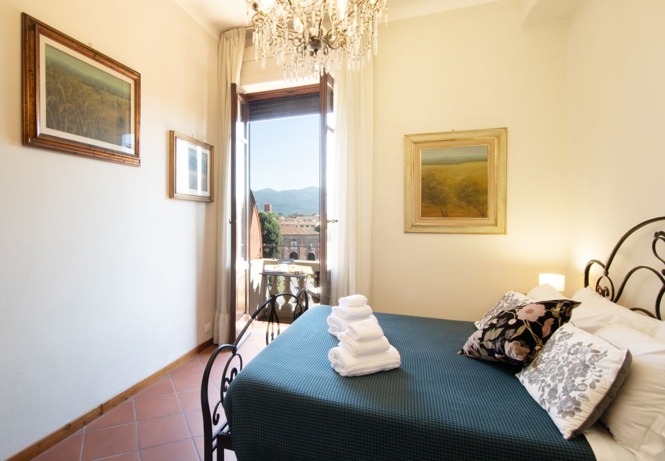 Apartment in Lucca - Casa di Anna in front of the Walls