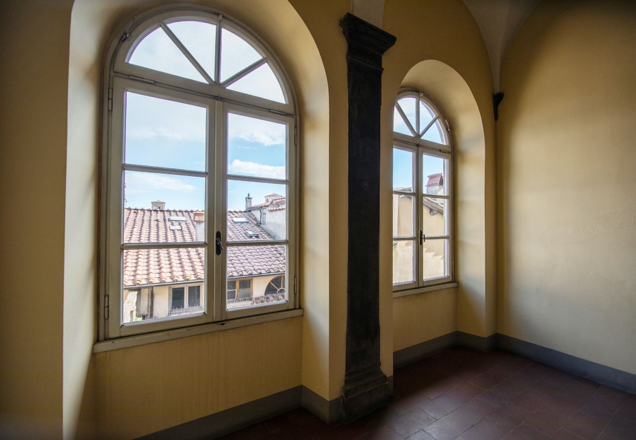 Apartment in Lucca - Piazza Bernardini Apartment in Center Town