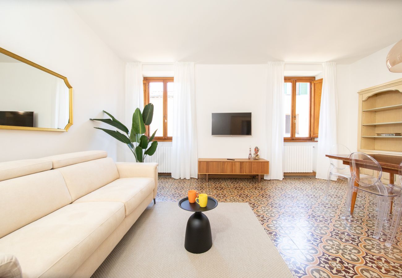 Apartment in Lucca - Singer House in Center Town