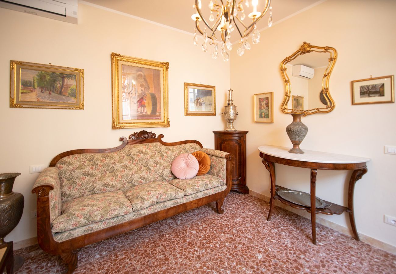 Apartamento en Lucca - Bottini Apartment in Center Town with Garden