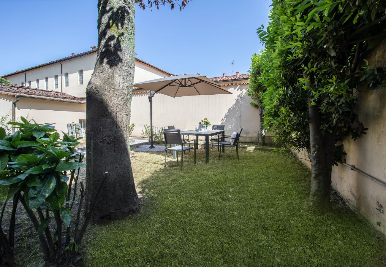 Apartamento en Lucca - Bottini Apartment in Center Town with Garden