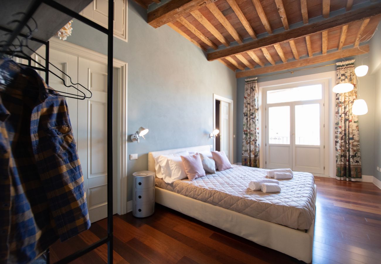 Apartamento en Lucca - Casa della Luce Luxury in Center Town