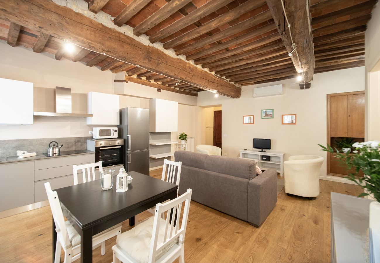 Apartamento en Lucca - Elisabeth Luxury Flat In Center Town