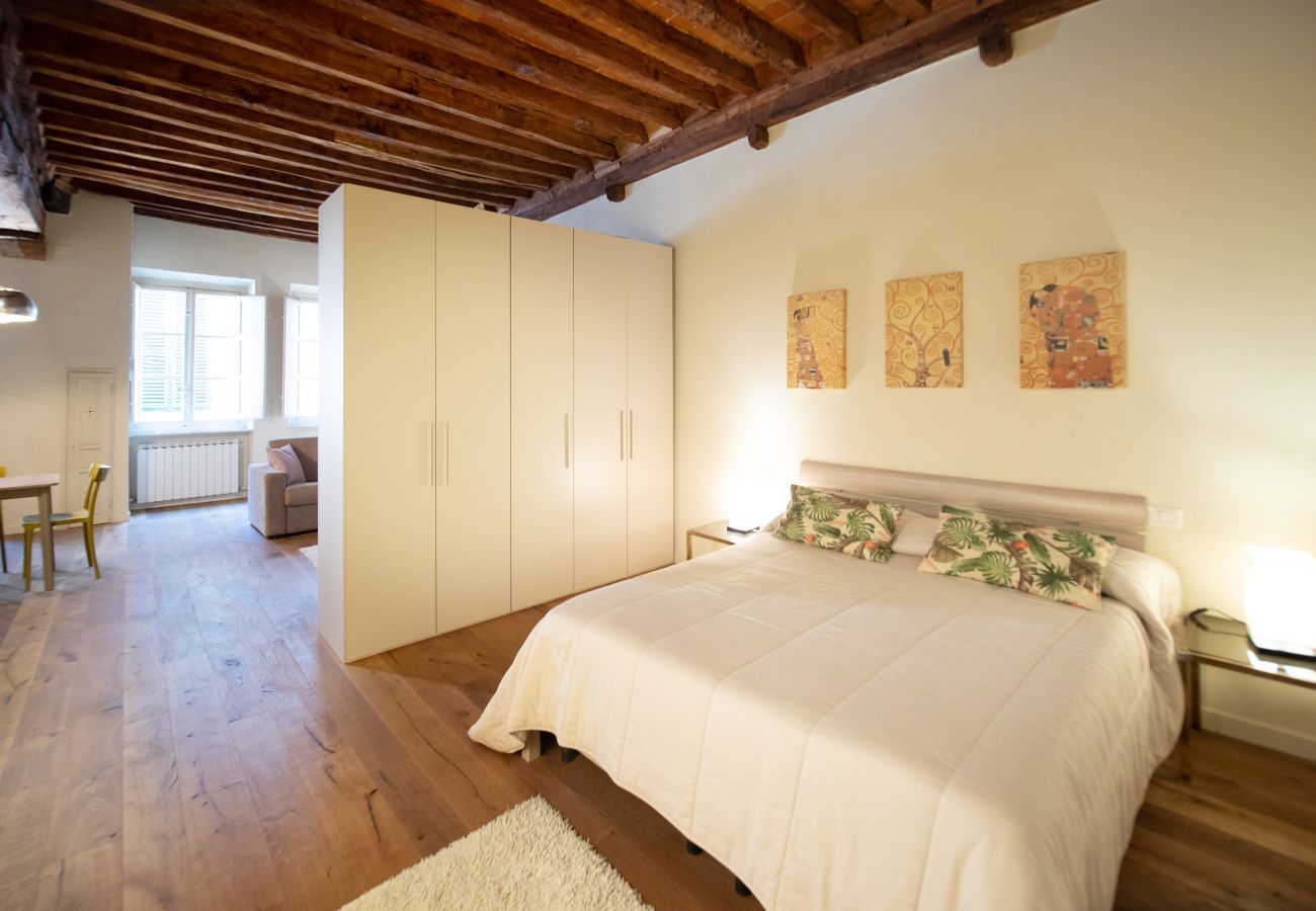 Apartamento en Lucca - Dante´s Home Cozy in Center Town