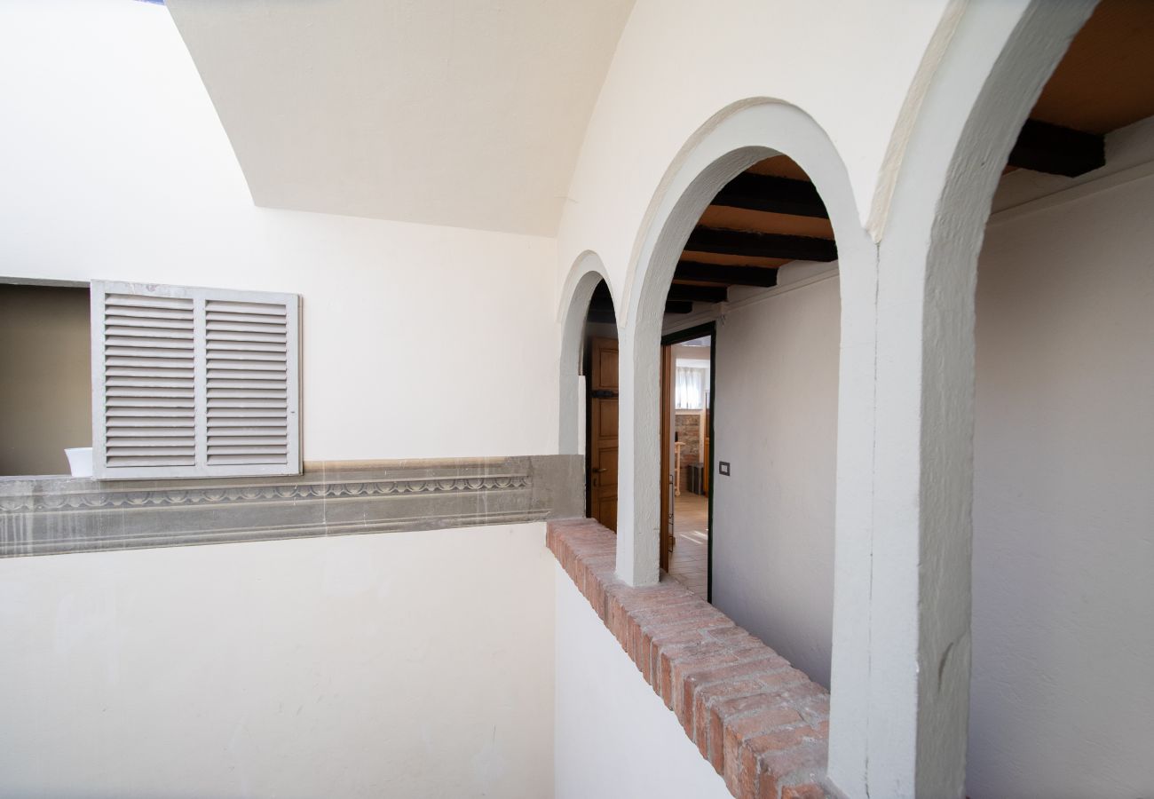 Apartamento en Lucca - Rooftop Delight with Terrace