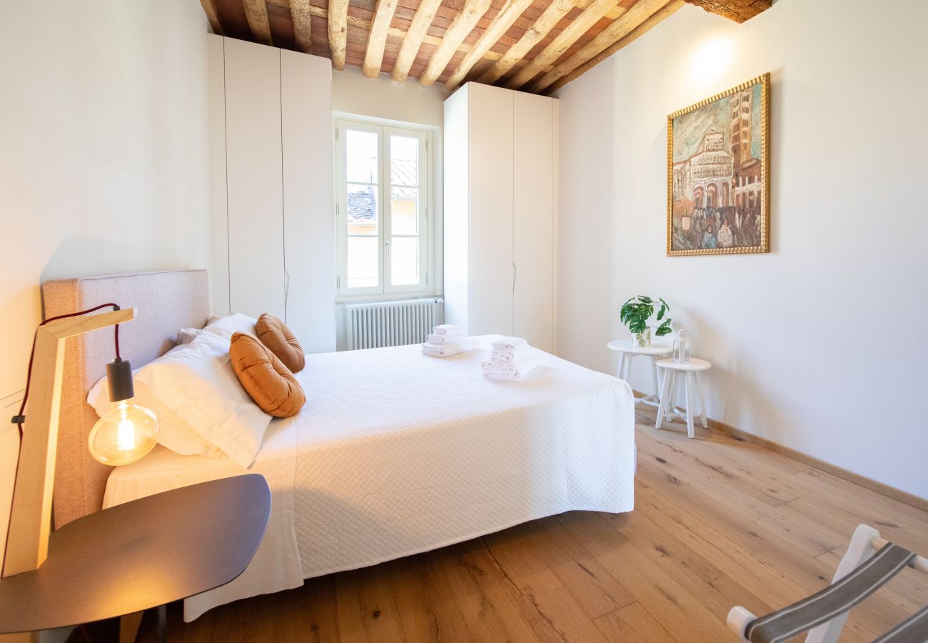 Apartamento en Lucca - Vue Sur Jardin in Center Town