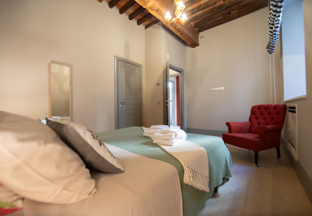 Apartamento en Lucca - The Tower Apartment in Center Town