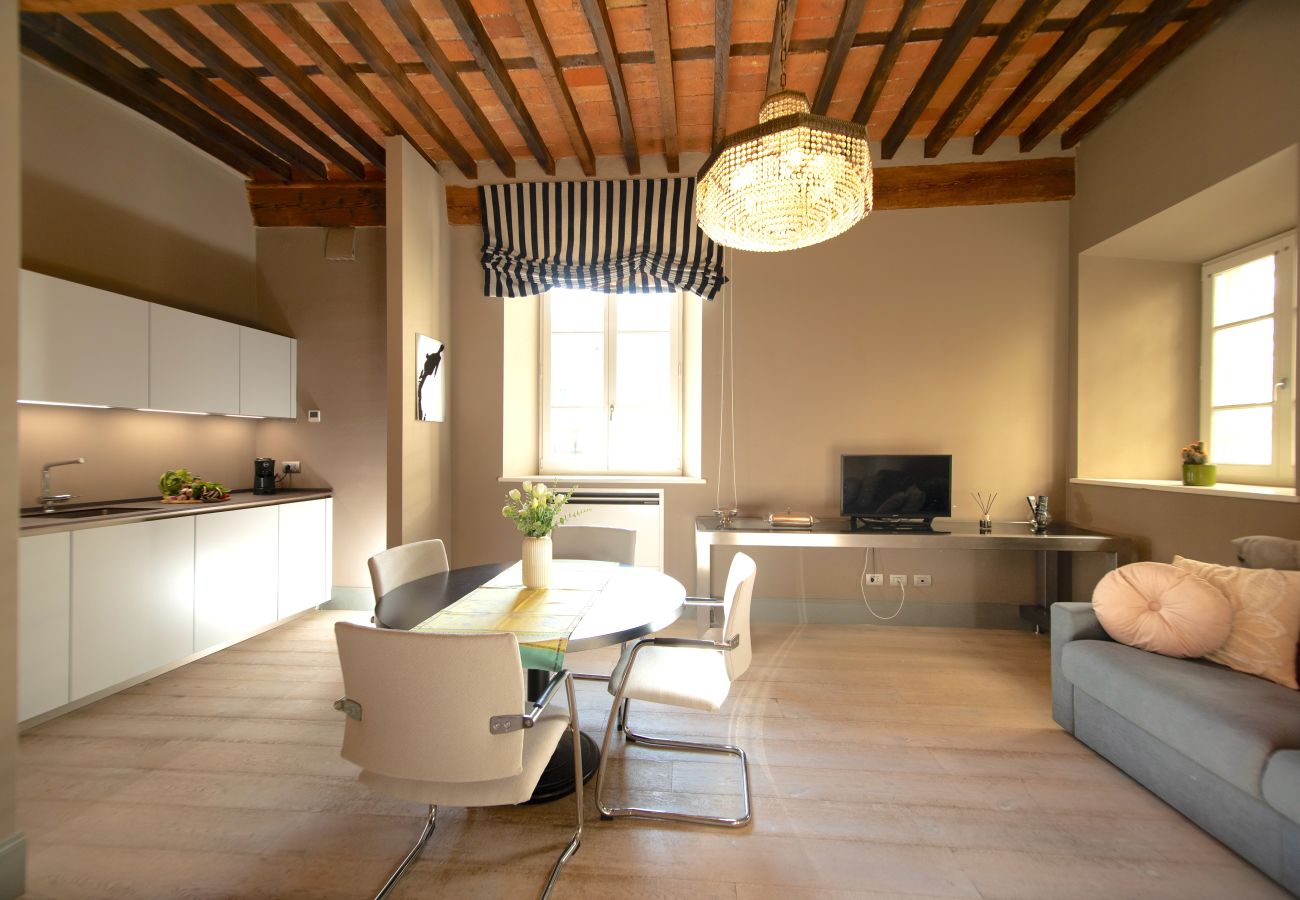 Apartamento en Lucca - The Tower Apartment in Center Town